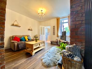 Lounge- click for photo gallery